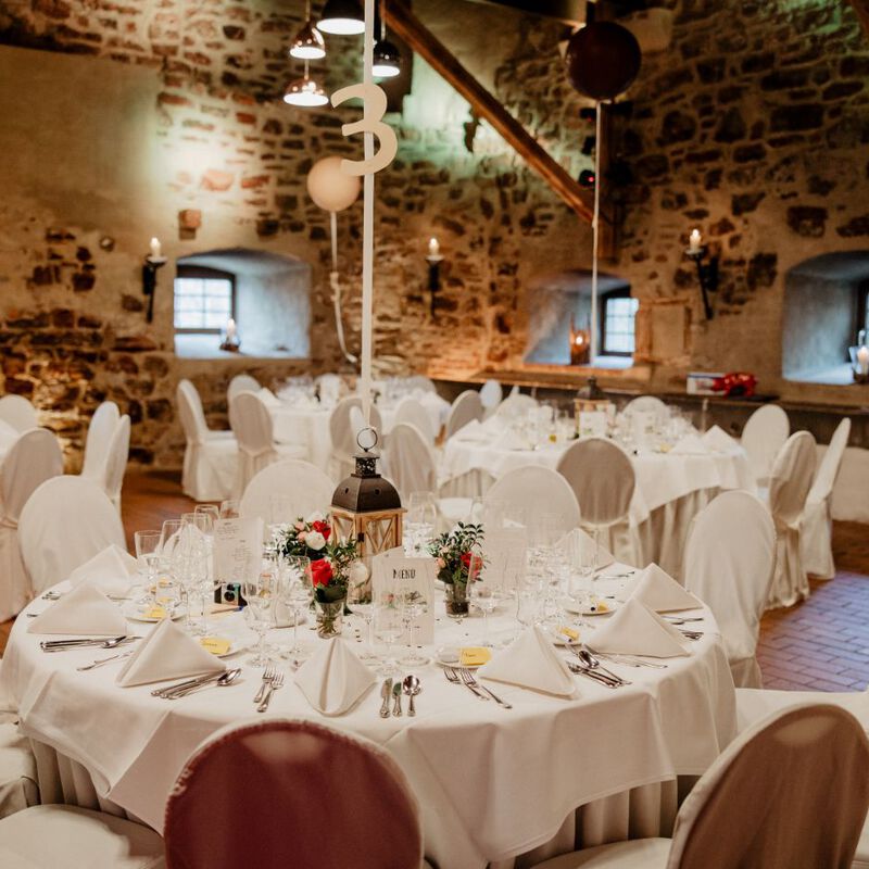 Feiern in der Scheune mit bis zu 100 Personen.