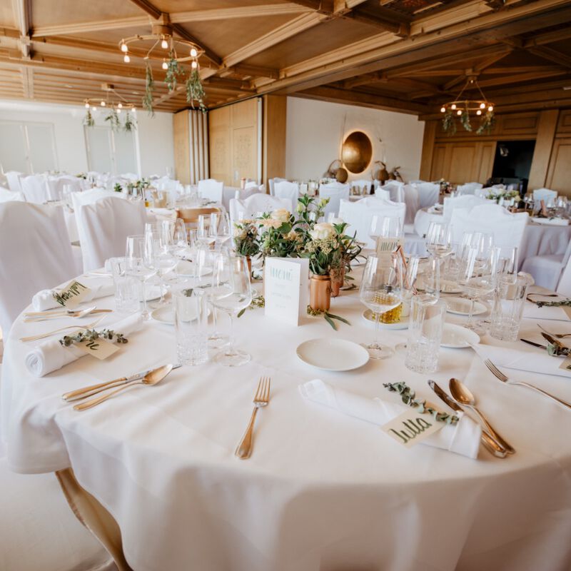 Feiern im Bankettsaal mit bis zu 140 Personen.