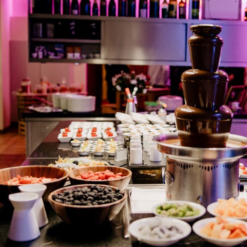 Süßer Abschluss mit dem Dessertbuffet vom Burghotel Staufeneck.