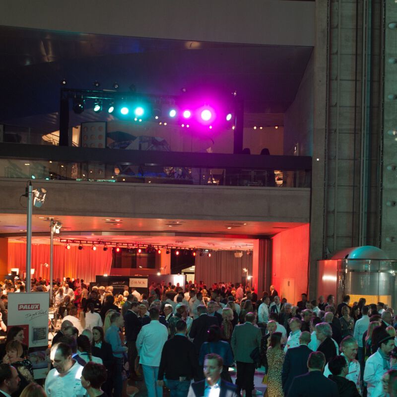 Sterneküche für über 1.000 Gäste vom Burghotel Staufeneck.